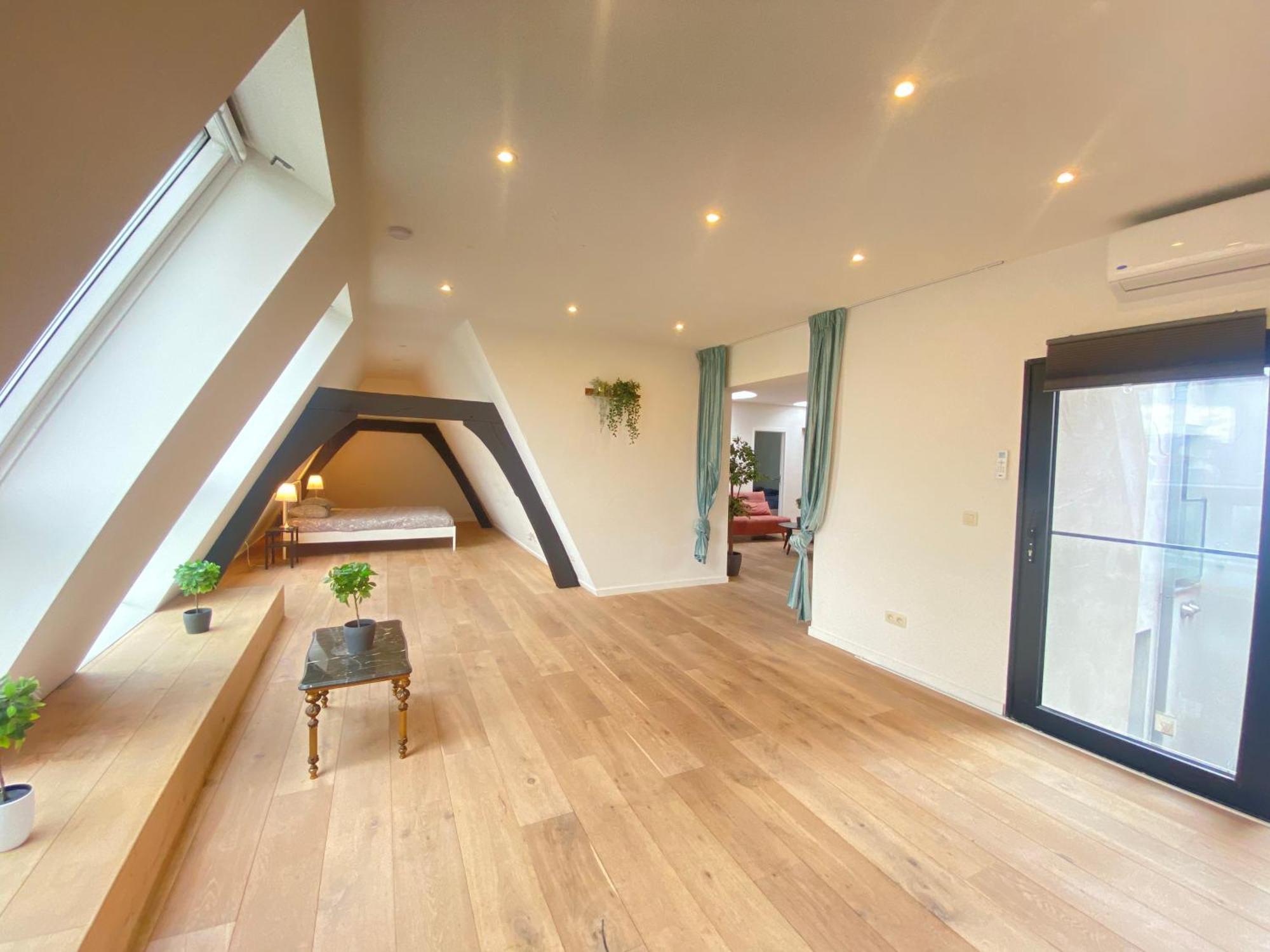 The Central Square Residence Antwerp Luaran gambar